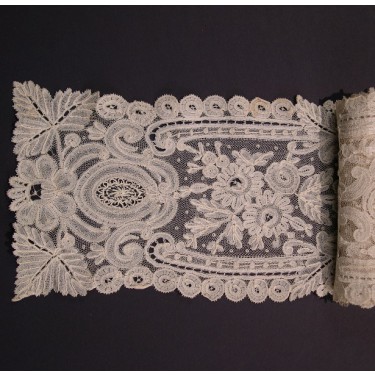 Corbata de encaje antiguo de Bruselas (Bélgica) 127 x 14,5 cm #A0610